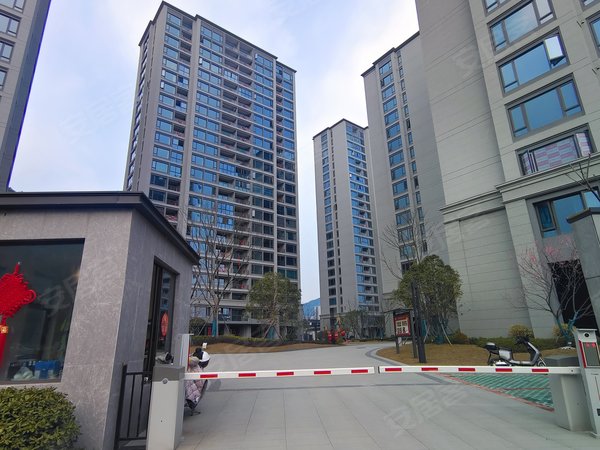 杭州富阳银湖九龙仓雍景山(公寓住宅)九龙仓雍景山(公寓住宅) 4室2厅3