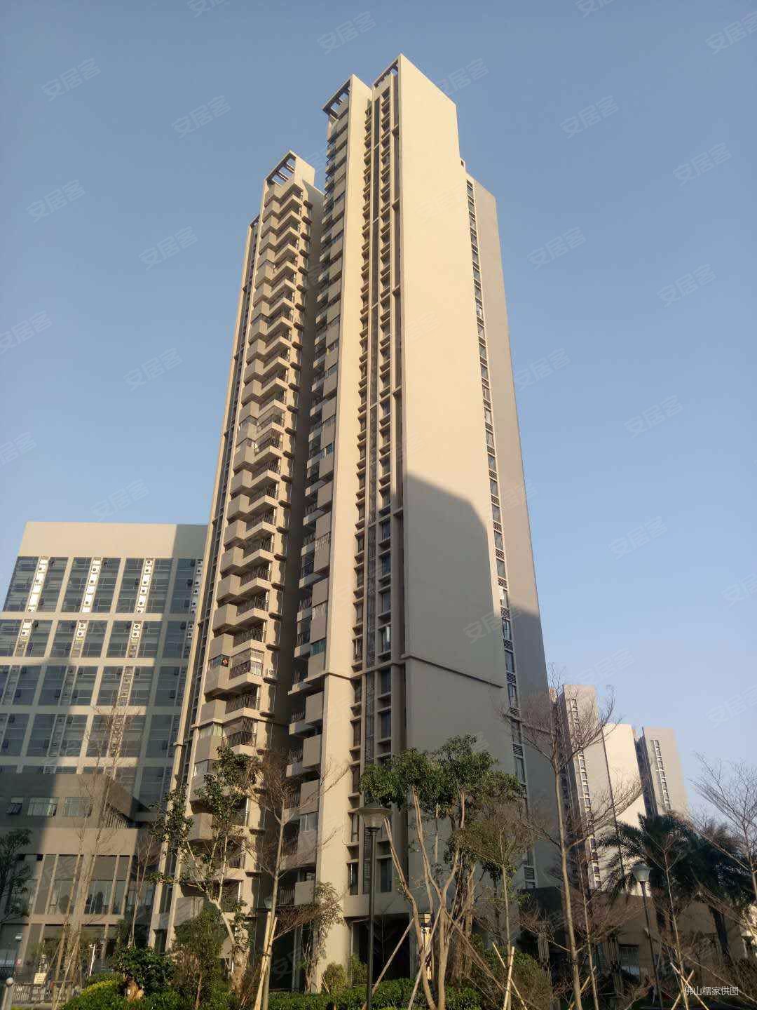 急售嘉信绿景花园满五全新装修电梯房价格可议