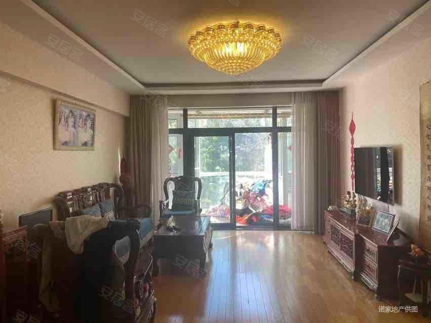 青云林海 装修好 交通便利 密度低 近医院 商品住宅