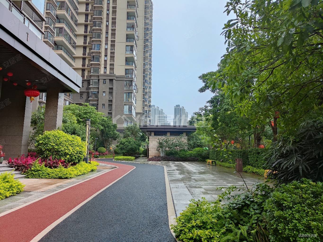 南宁房产网>南宁二手房>青秀二手房>凤岭南二手房>唐樾青山翰府>