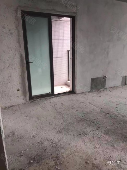 东海湾 门 期 楼层好 次新小区 产权清晰 一线看海,东海湾门第(一期)