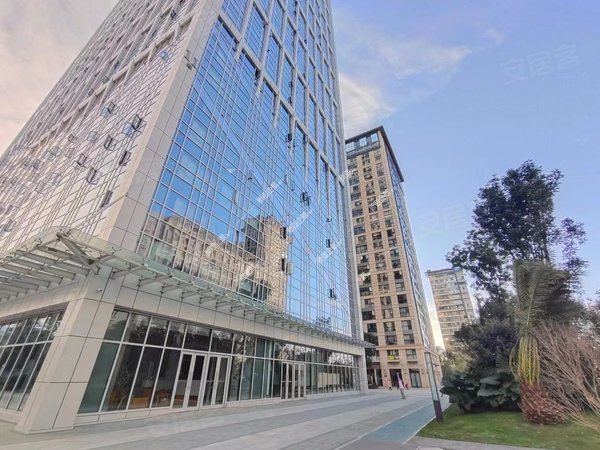 昆明盘龙白塔路俊发逸天峰白塔路 俊发逸天峰高档公寓 智能豪装带全套