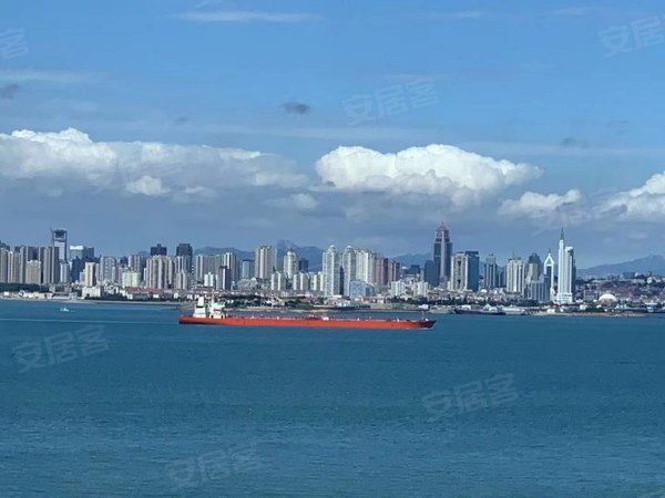 青岛黄岛薛家岛融创维多利亚湾海景套三房 家具家电齐全 随时联系看房