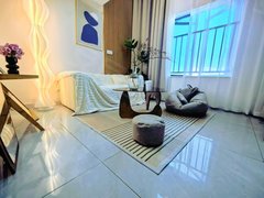长沙天心南湖路招商华发 4号线 碧沙湖 loft 押一付一 拎包入住出租房源真实图片