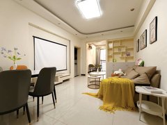 重庆南岸南滨路万达天街对面，住家大两房，带会客厅，采光通风很好，条件随便提出租房源真实图片