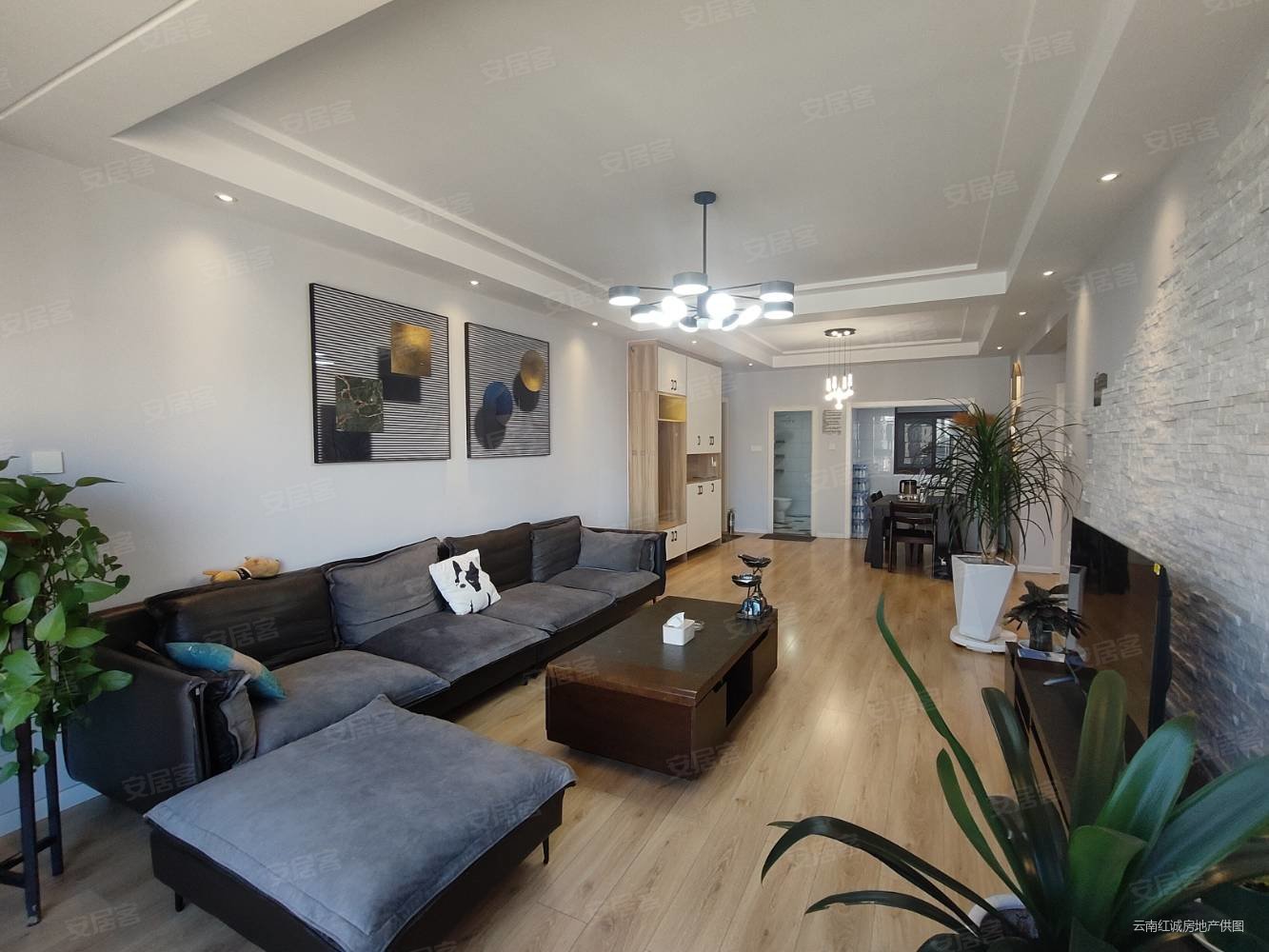 福地半岛艺丰广场3室2厅2卫110㎡东78.8万