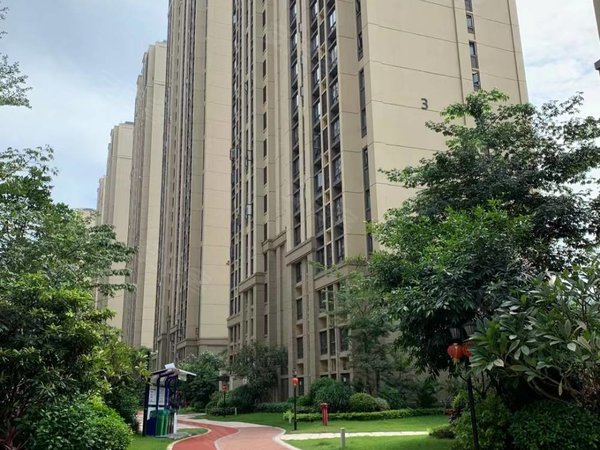 【多图】金地香山湖,永和租房,香景花园 学校在家门口 108 方光线好