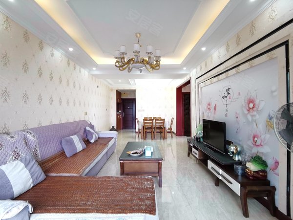 重庆巴南龙洲湾华宇龙湾靠江边次新小区 离巴南万达商圈珠江城商圈都