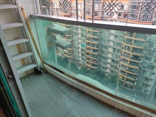 广州天河棠下骏景花园骏景南苑高楼层  精装三房两卫南北对流  出租