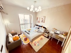 重庆两江新区观音桥实图实价！观音桥奶油风主卧带卫，押一付一直租无中介随时看房出租房源真实图片