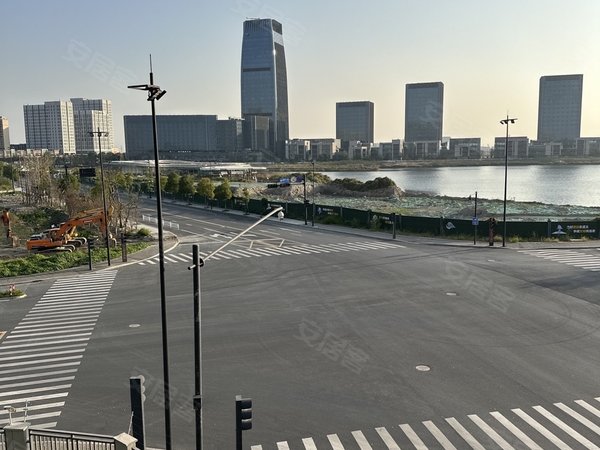 杭州钱塘大江东融智创城义蓬 融创城 融智创城 洋房  地铁口 湖景房