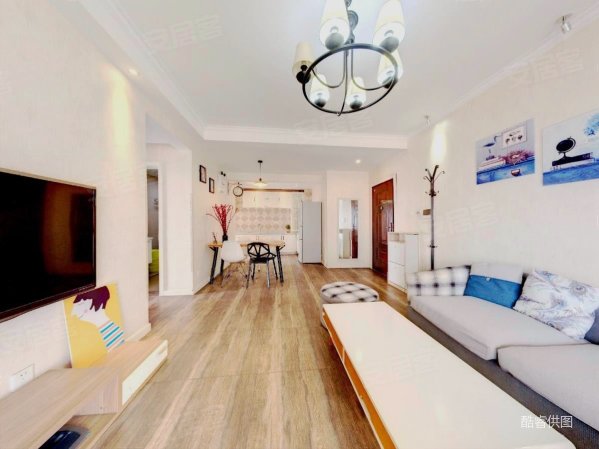 尚品美地城3室2厅1卫101.7㎡南北179万