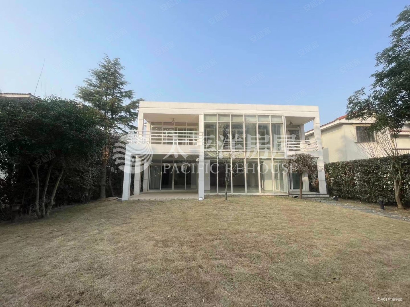 久事西郊花园别墅