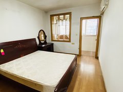 桂林象山中山南路瓦窑德天广场 八中对面 子珑润城旁2房家电家具齐全 步梯5楼出租房源真实图片