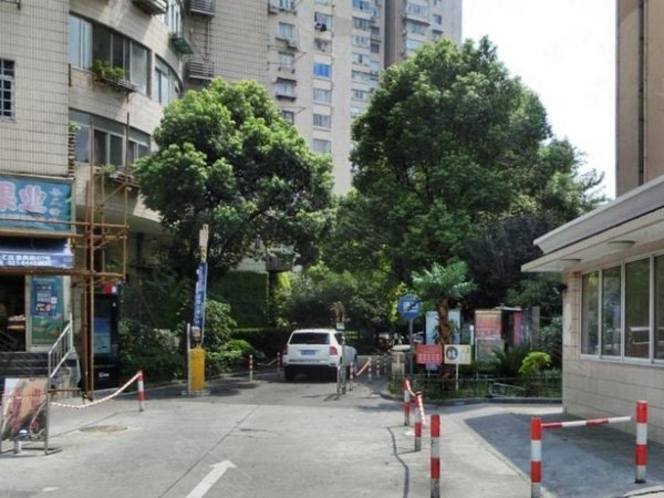 【多图】华山花苑,新华路租房,热销好房,全优的生活配套,环境优美