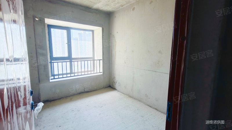 逸景佲园 高楼层采光充足 朝向好 带电梯 临地铁 新小区