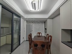 鹰潭月湖月湖城区夏埠天虹商场旁出租精装修大三房二卫!家具家电齐全拎包入住出租房源真实图片