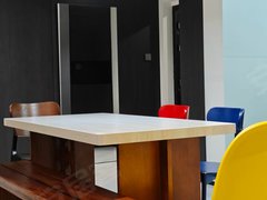 西双版纳景洪曼弄枫曼城 4室2厅2卫出租房源真实图片