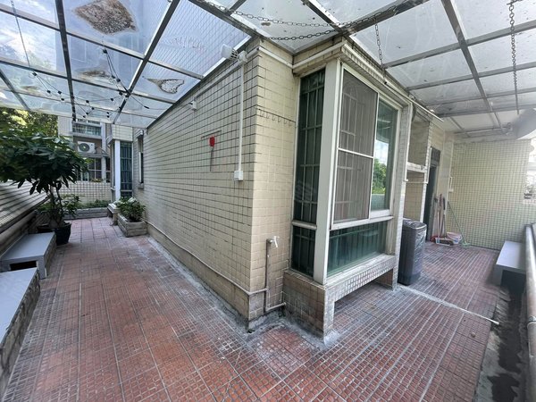 广州黄埔大沙地泰景花园泰景花园大平台 2室2厅1卫 配套齐全 精装修