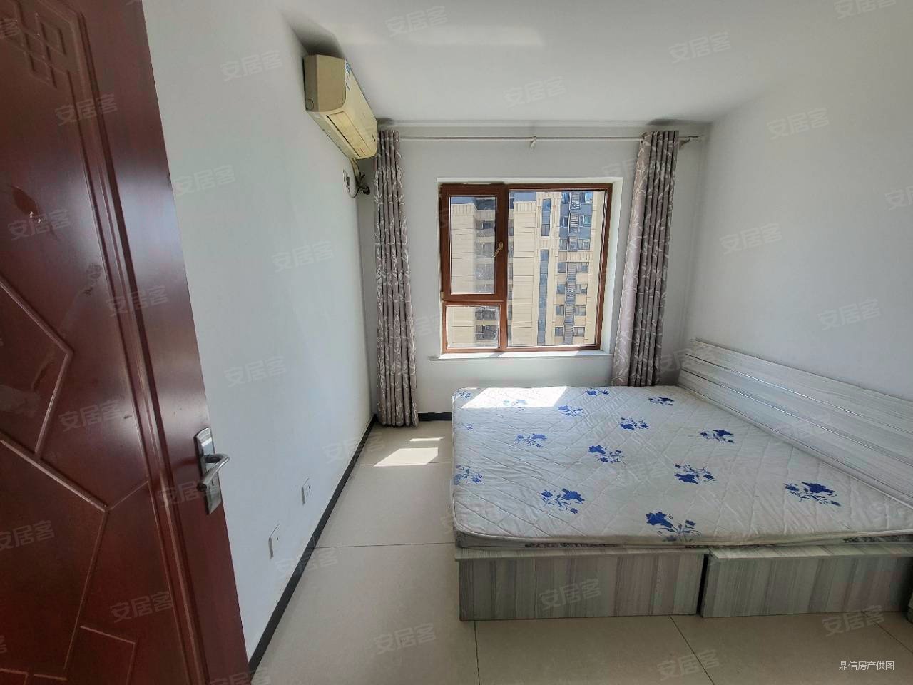 20中30单价7300小鸿坤理想澜湾通透精装两居拎包住随时看