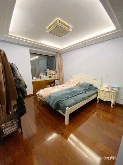 城市花园常熟李闸路160号3室2厅2卫12288平方