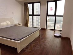 江阴夏港夏港城区西红市简装一室一厅1200月，朝南，出租房源真实图片