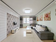 昌邑昌邑城区时代广场爆！近环境 工业 外国语 家具家电齐全 拎包入住 随时看出租房源真实图片