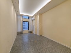 桂林临桂一院两馆1000包物业  一台空调  吾悦复式楼  空房出租出租房源真实图片