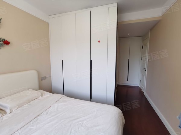 长春朝阳湖光路吴中尚玲珑吴中尚玲珑 3室2厅2卫出租房源真实图片