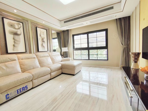 上海松江松江大学城九龙仓兰宫第一次出租,只求一家人,带车位,已打扫