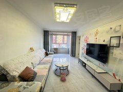 兴安盟乌兰浩特五一广场前期新师范附近精装俩室。咋租都行。长租优惠出租房源真实图片
