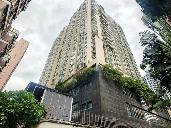 深圳宝安领航城兴达华府采光极好,环境舒适,南北通透,环境优美,空气