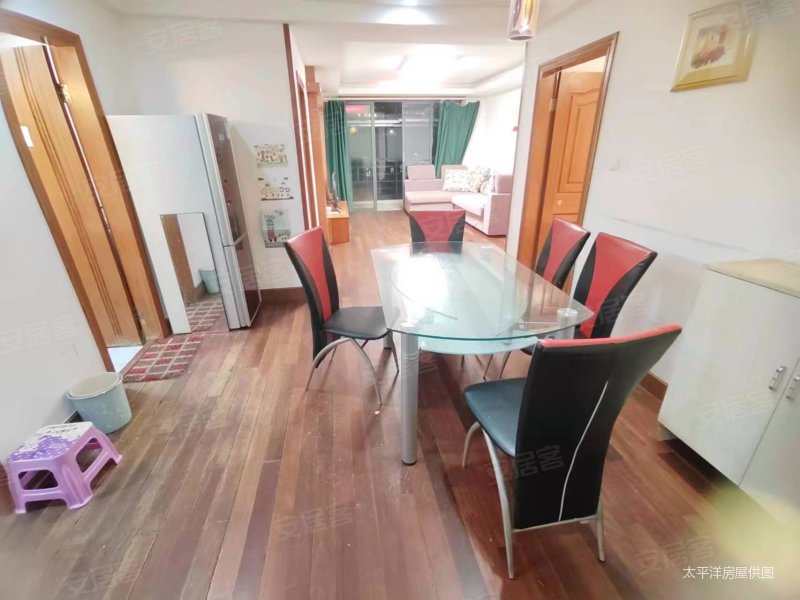 临地铁满五正规商品房刚需两居商业配套齐全电梯房