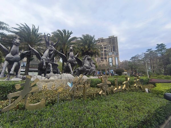 街口中心区租房,山水城吉屋出租 142方四房两卫 租1800,从化租房-广州