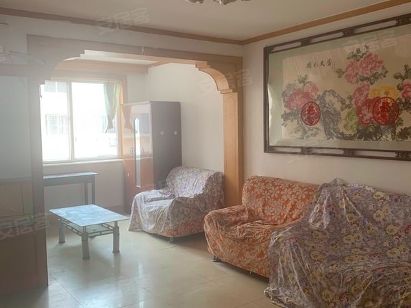 青岛即墨通济世纪花苑北区世纪花园北区3楼,靠近服装市场,新利群,家具