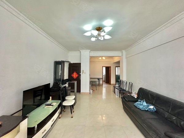 珠海香洲柠溪华丽花园柠溪华丽市场旁(实景拍摄)看小区中间楼层3房