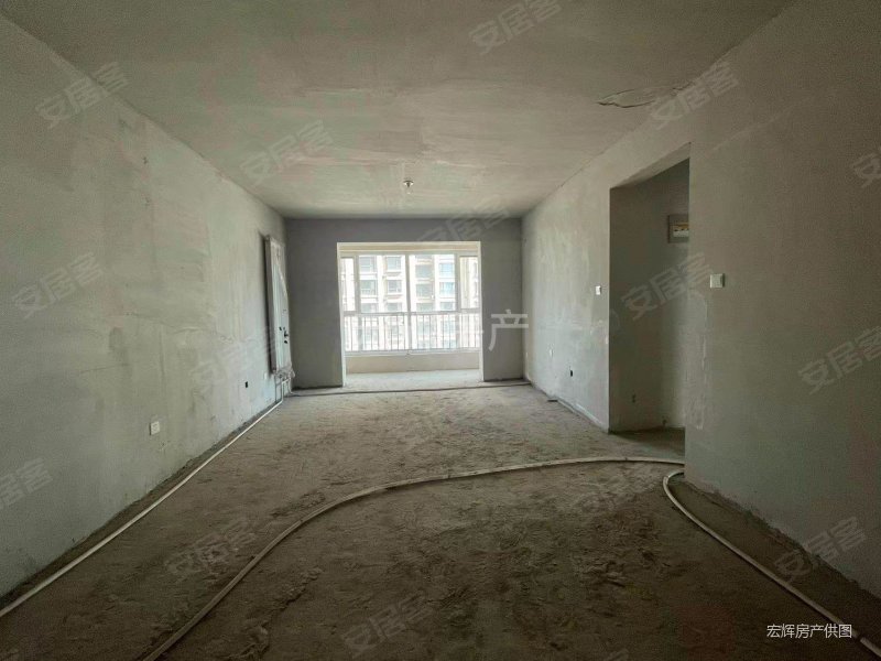 毛坯房 通透三房,雁滩家园c区二手房,120万,3室2厅,1卫,111平米-兰州