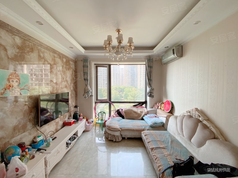 绿城玉兰广场春晓苑(玉兰广场一期)二手房,148万,2室1厅,1卫,85.