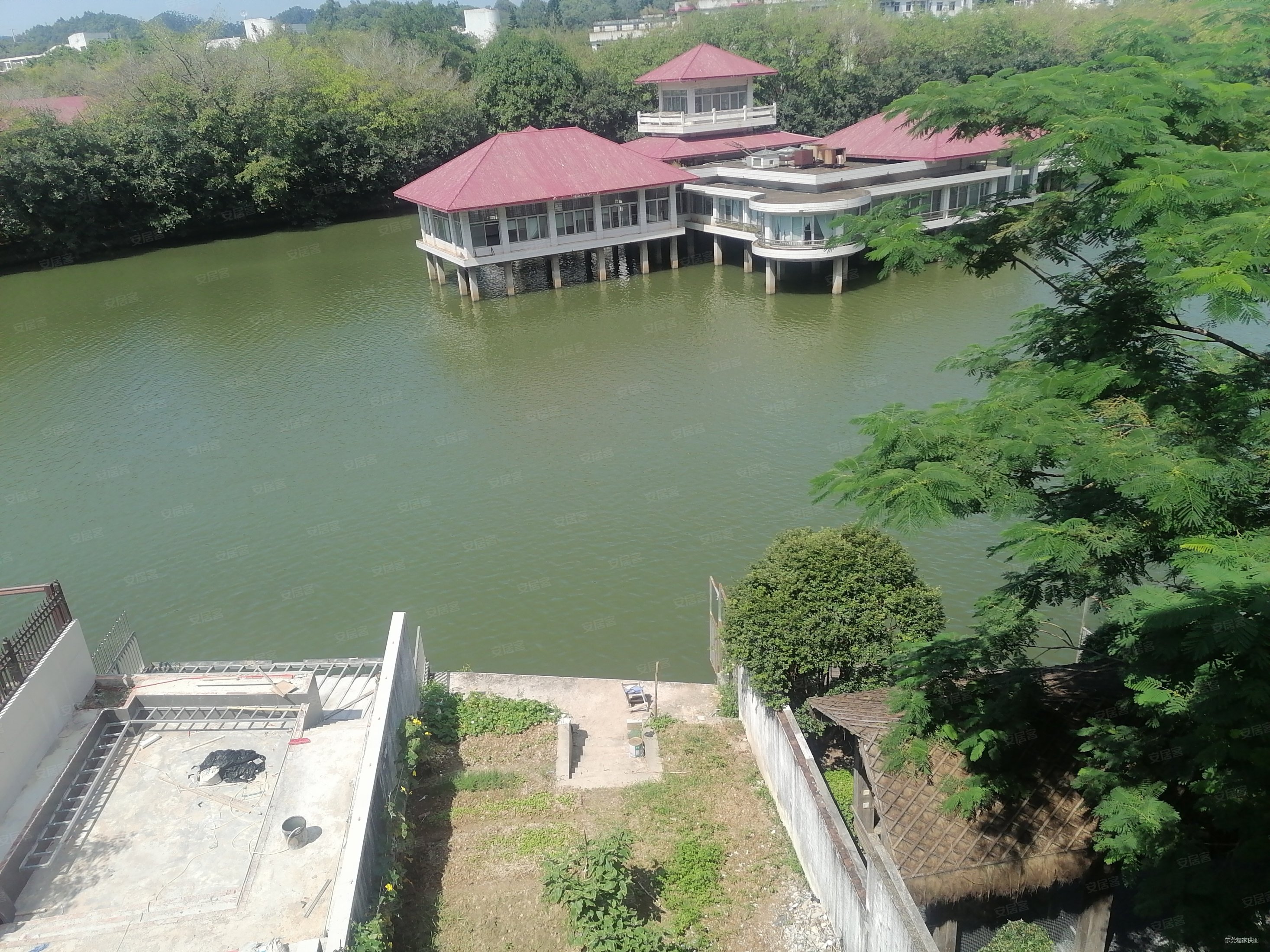 东莞房产网>东莞二手房>塘厦二手房>新开发区二手房>银湖山庄(别墅)>