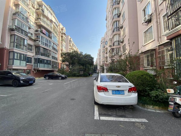 无锡梁溪清名桥新江南花园二区太湖广场地铁口 新江南花园旁 三房整租