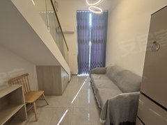 佛山南海金融高新区千灯湖C复式一房一厅南向无遮挡视野开阔 地铁300米出租房源真实图片