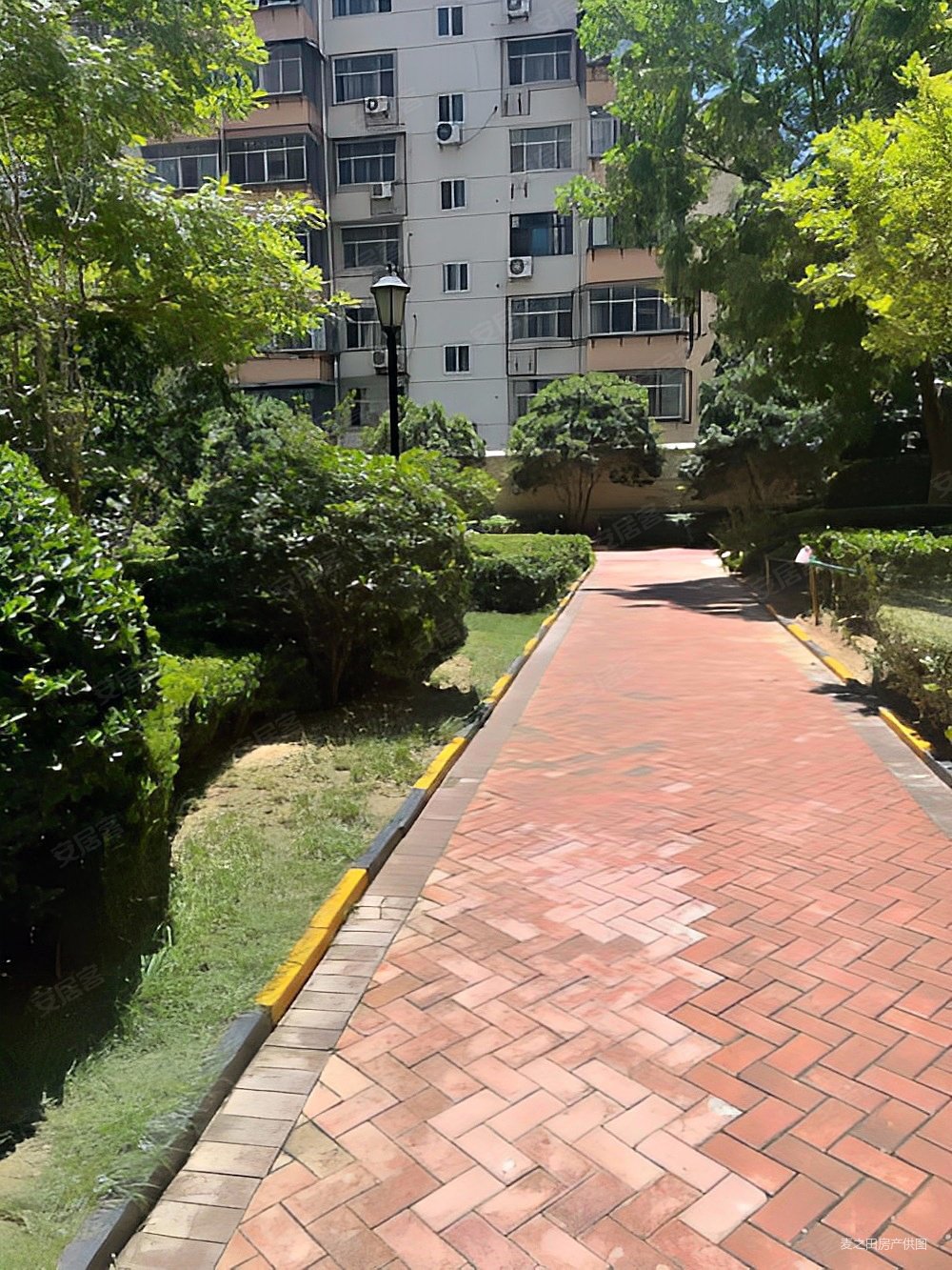 升龙城2号院3室2厅2卫102.74㎡南133万