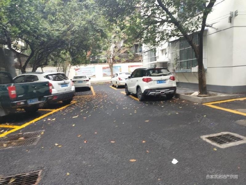 义龙路商圈侨汇公司宿舍3房精装修