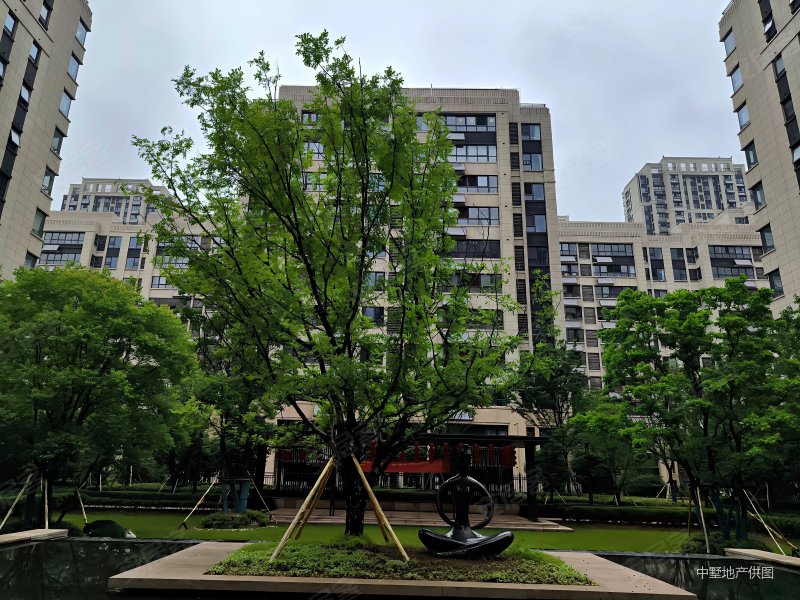 省府金茂悦,精装修三房,满二, 高楼层采光视野好,金茂物业