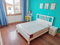 上海闵行航华近地铁10号线,朝南采光好,家具家电全拎包入住,看房方便出租房源真实图片