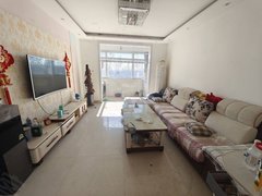 禹城其他禹城其他紧邻东郡乳业 精装两室 家具家电齐全 拎包入住 钥匙随时看房出租房源真实图片