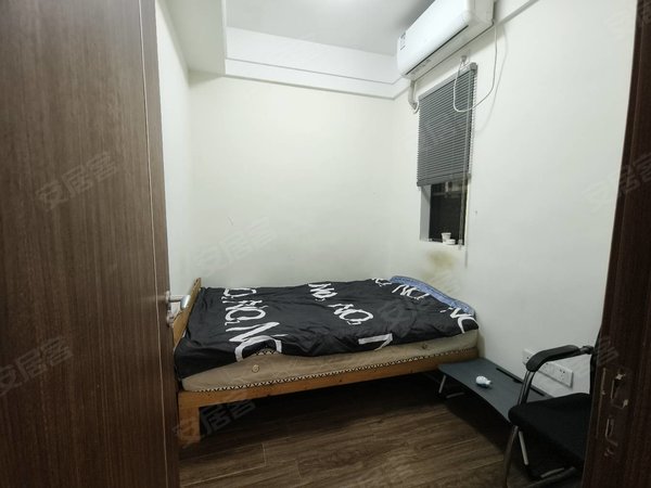 三亚崖州崖城镇保利崖州湾保利听海精装三居室家具家电齐全拎包入住随时看房出租房源真实图片