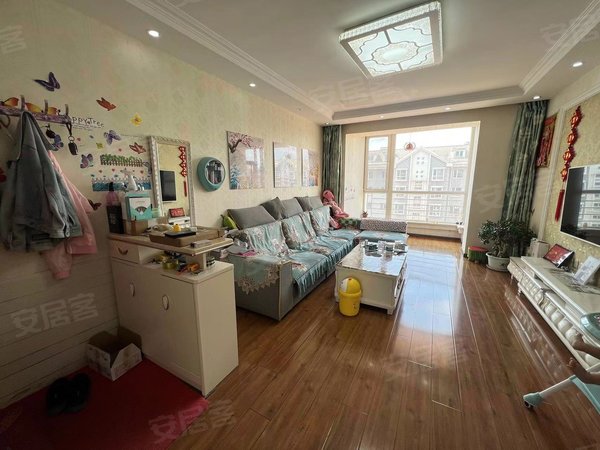 沈阳沈北新区辉山浅水湾浅水湾 4室2厅2卫 119平 南北通透 精装修1500