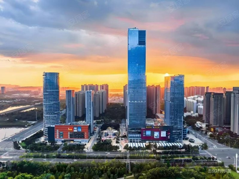 七彩云南第壹城3室2厅2卫142.81㎡北109万