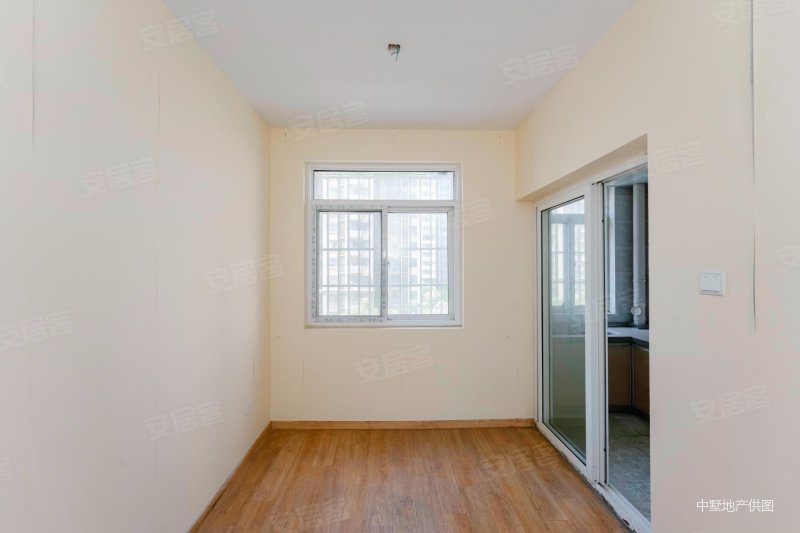 龙祥家园 近地铁 南北通透 次新小区 小三居 交通便捷